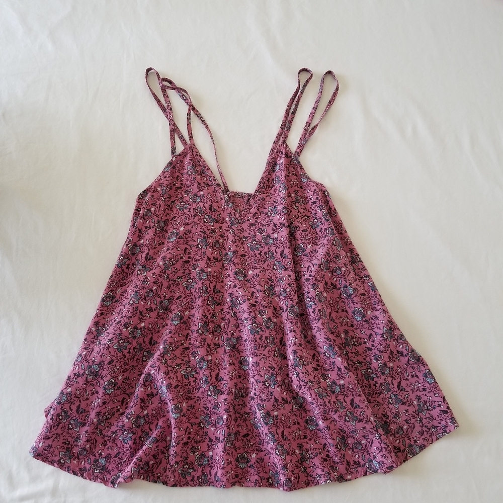 American Eagle Floral Top